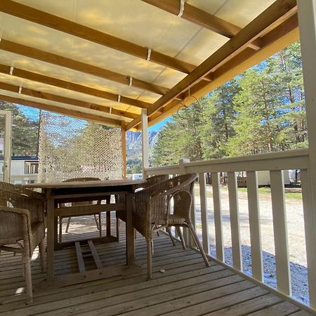 Mobilhome Comfort A La Montagne Saint-Auban  エクステリア 写真
